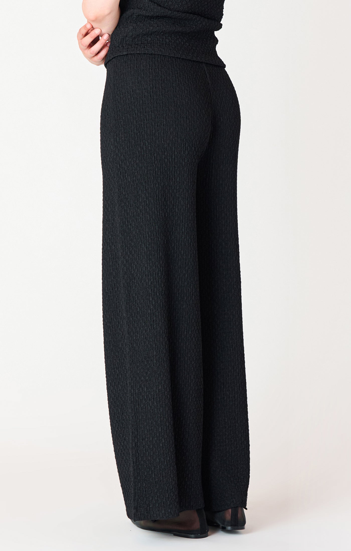 Textured Flowy Wide Leg Pant