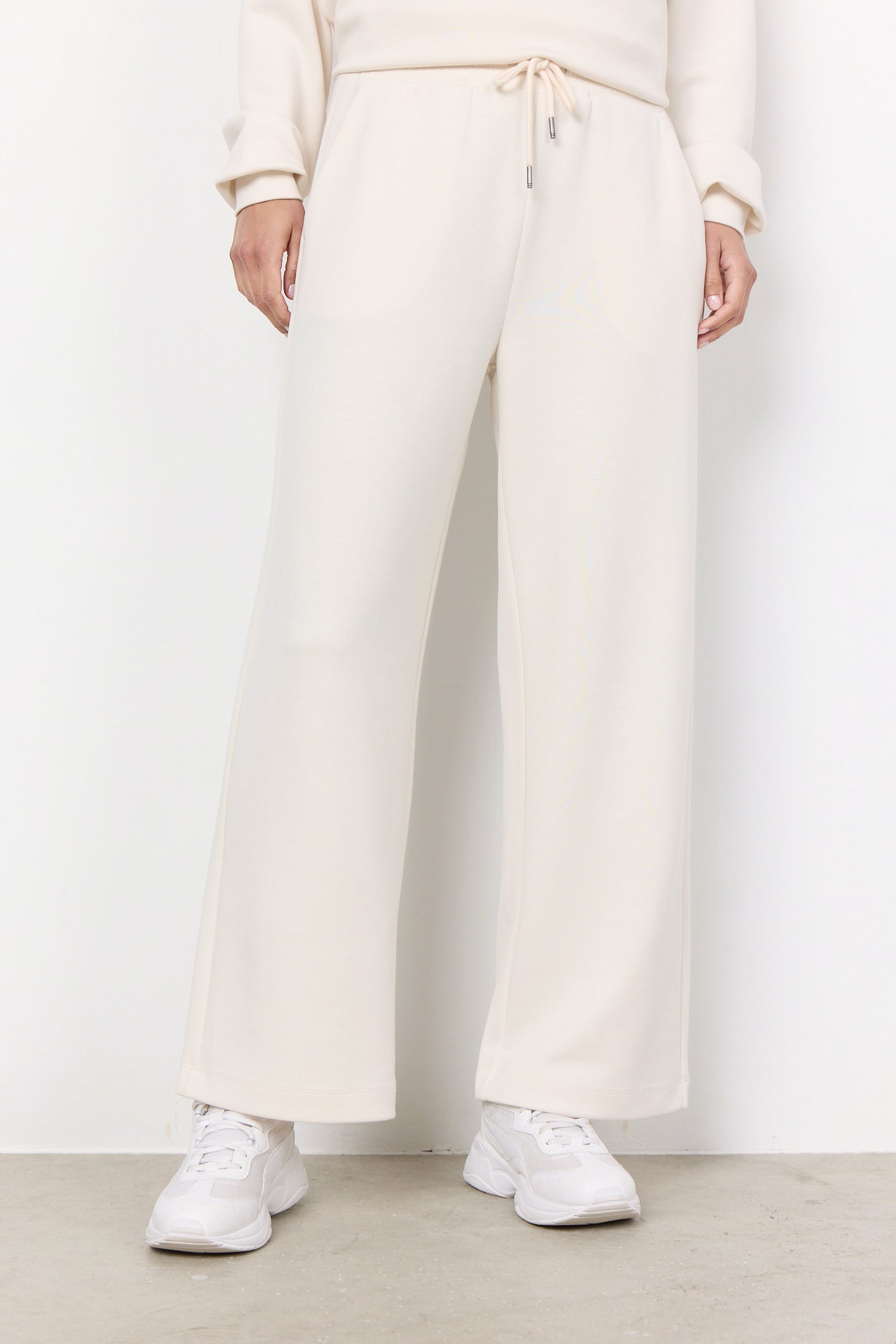 Banu Soft Relaxed Pant