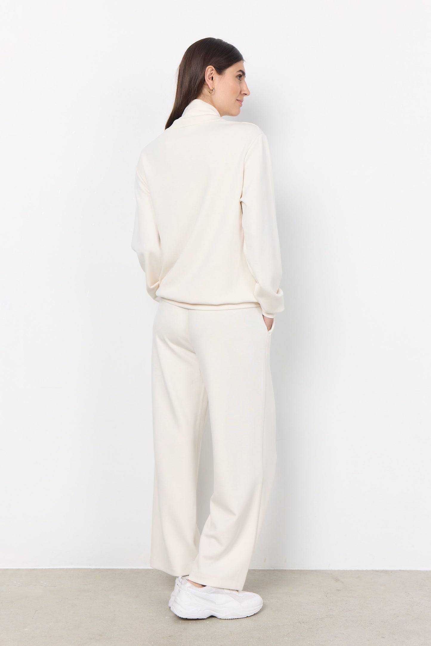 Banu Soft Relaxed Pant