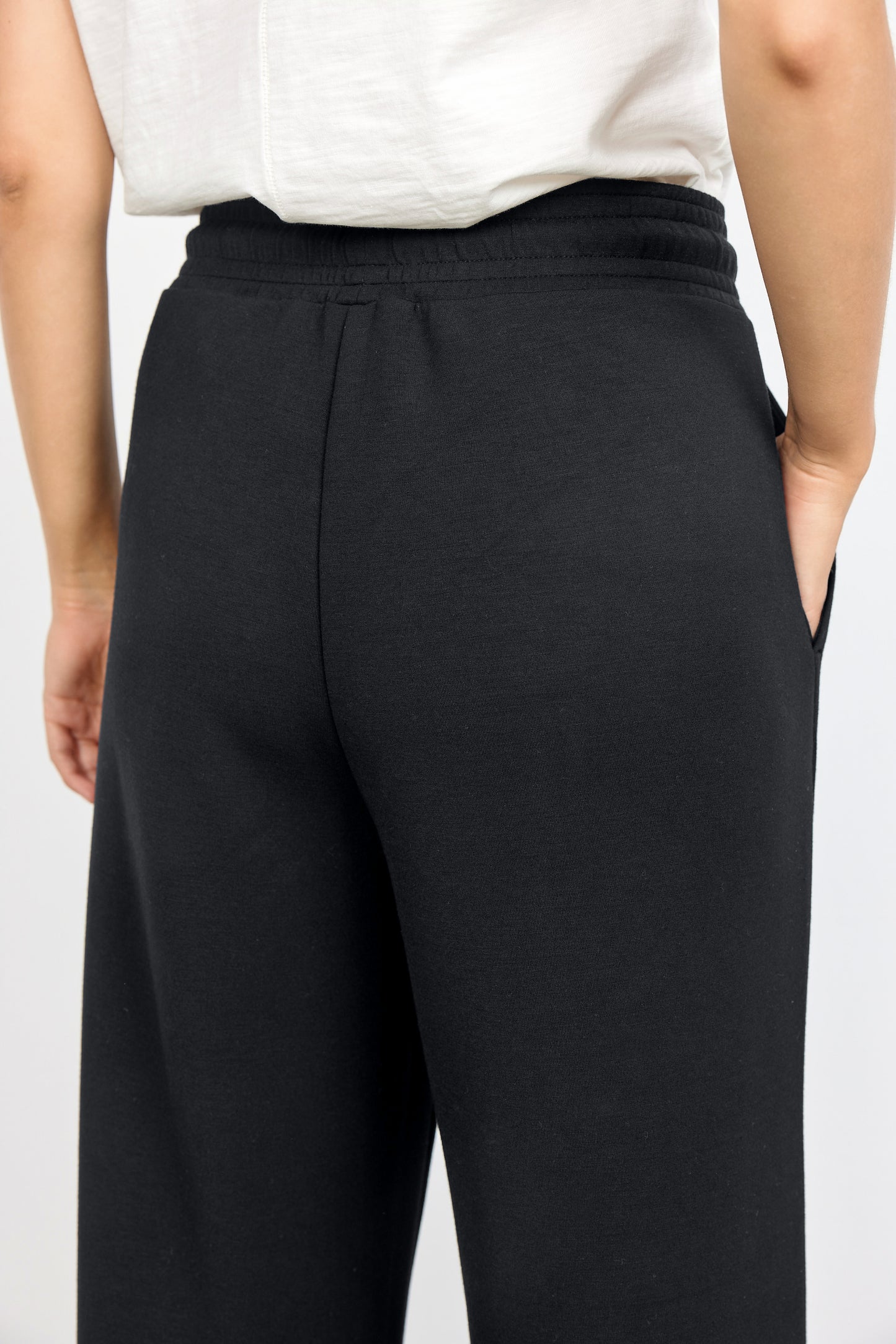 Banu Soft Relaxed Pant