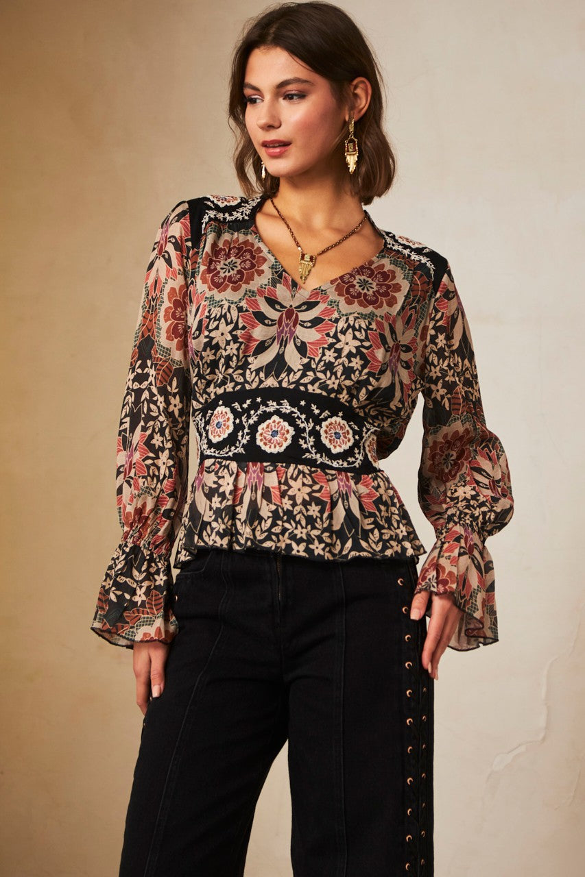 Long Sleeved Printed Blouse